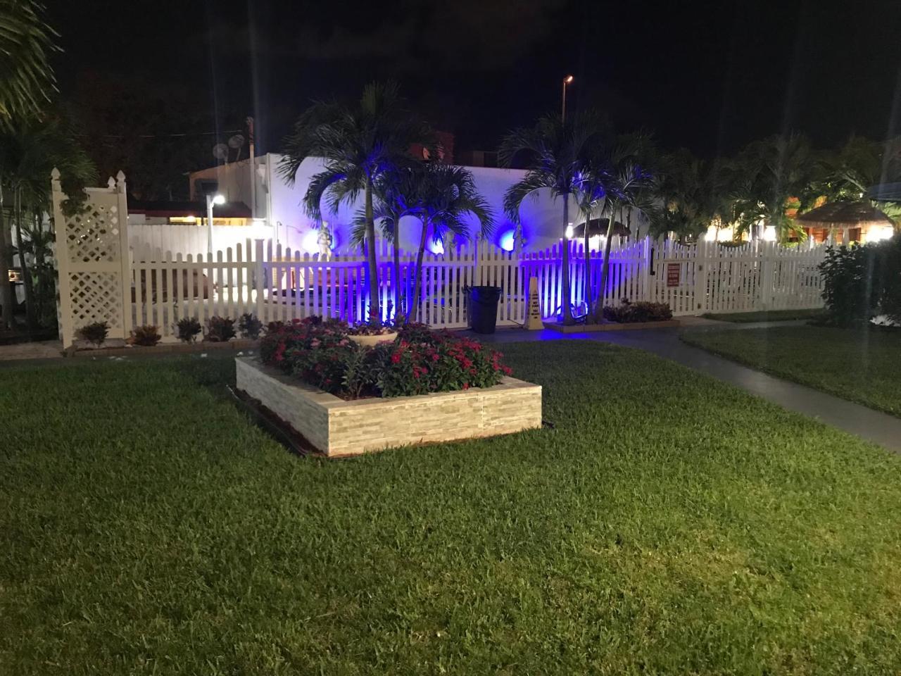 Bali Hai Motel Fort Lauderdale Bagian luar foto